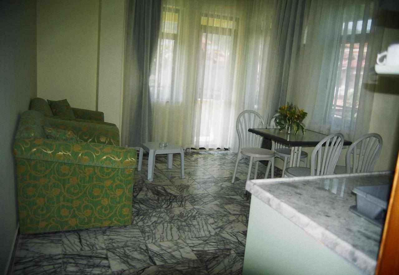 Oezay Apart Otel Muğla Extérieur photo